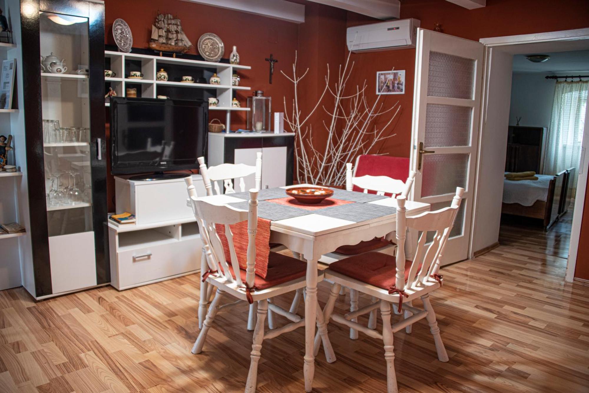 Apartman Nives Lubenice Exterior foto
